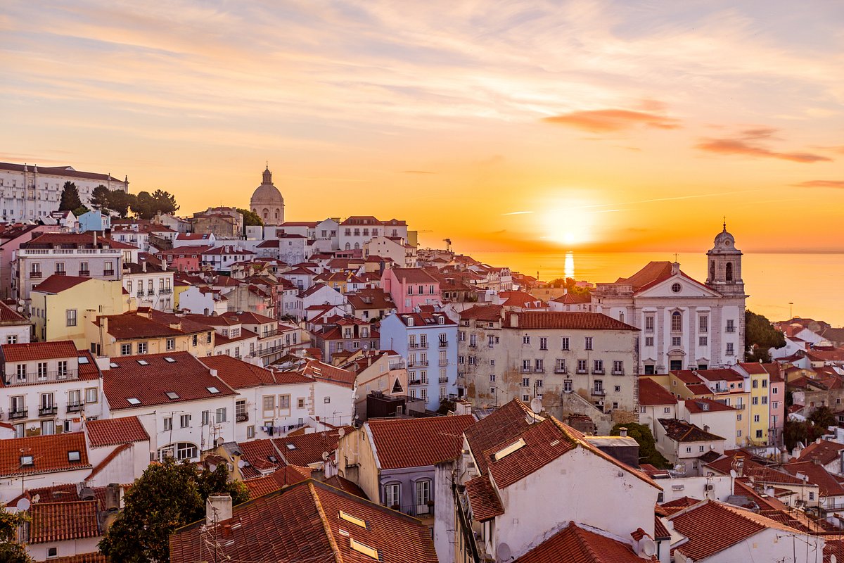 Cover story · Lisbon